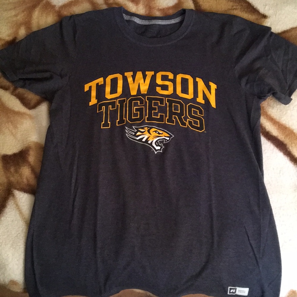 Towson Tigers tee